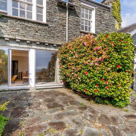 2 Sweden Bank Holiday home